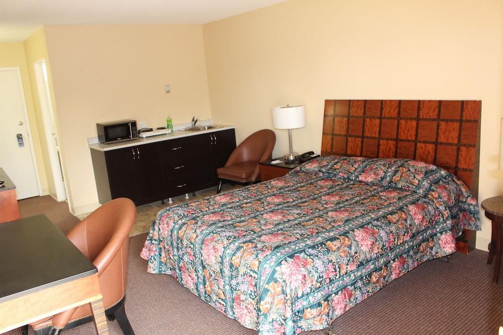 Travelodge By Wyndham Swift Current Exterior foto