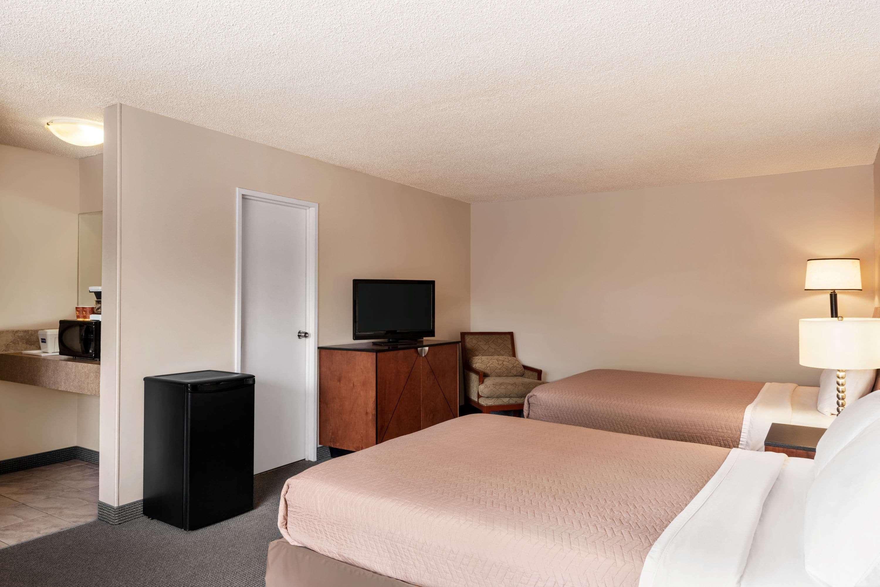 Travelodge By Wyndham Swift Current Exterior foto