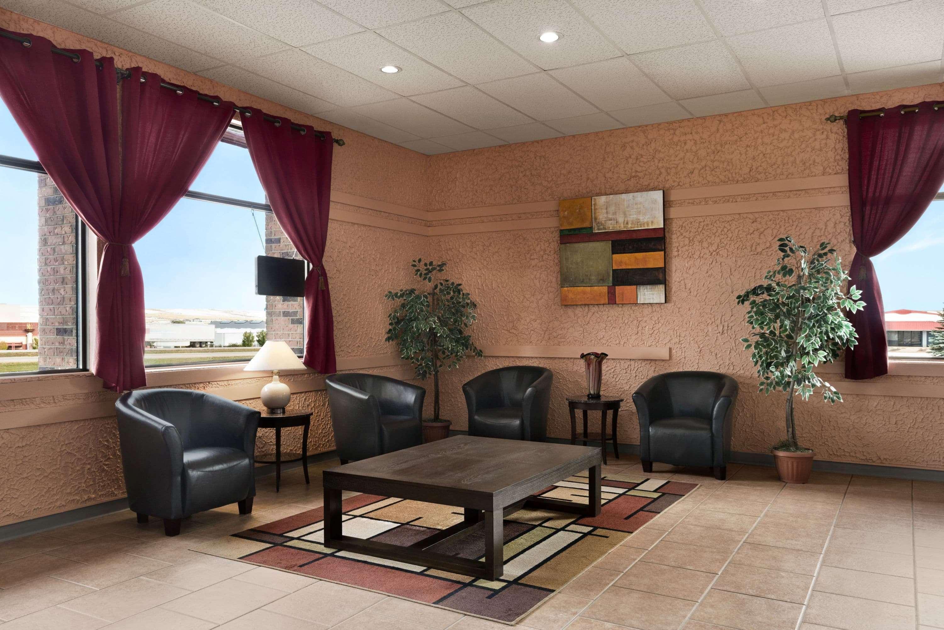 Travelodge By Wyndham Swift Current Exterior foto