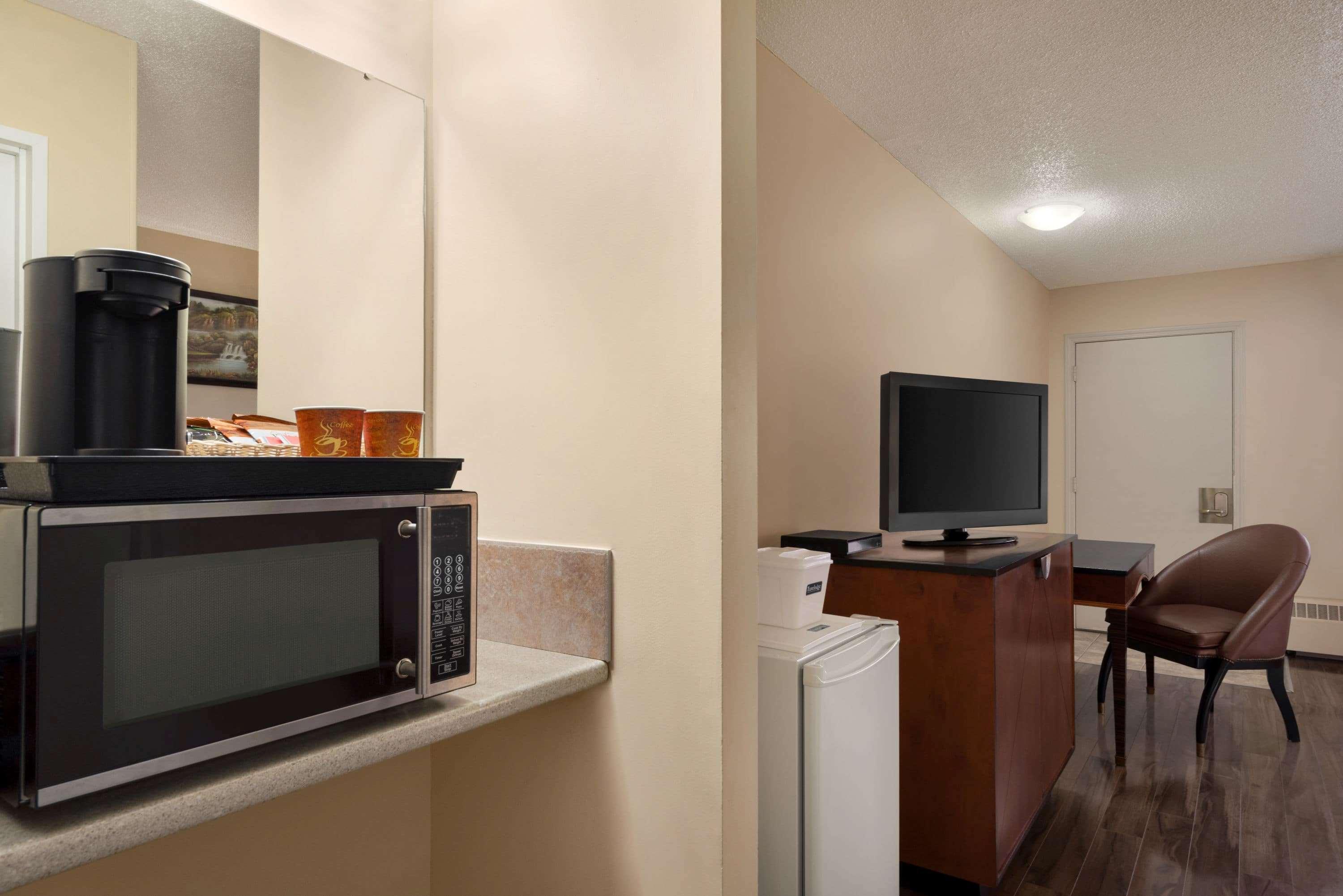 Travelodge By Wyndham Swift Current Exterior foto