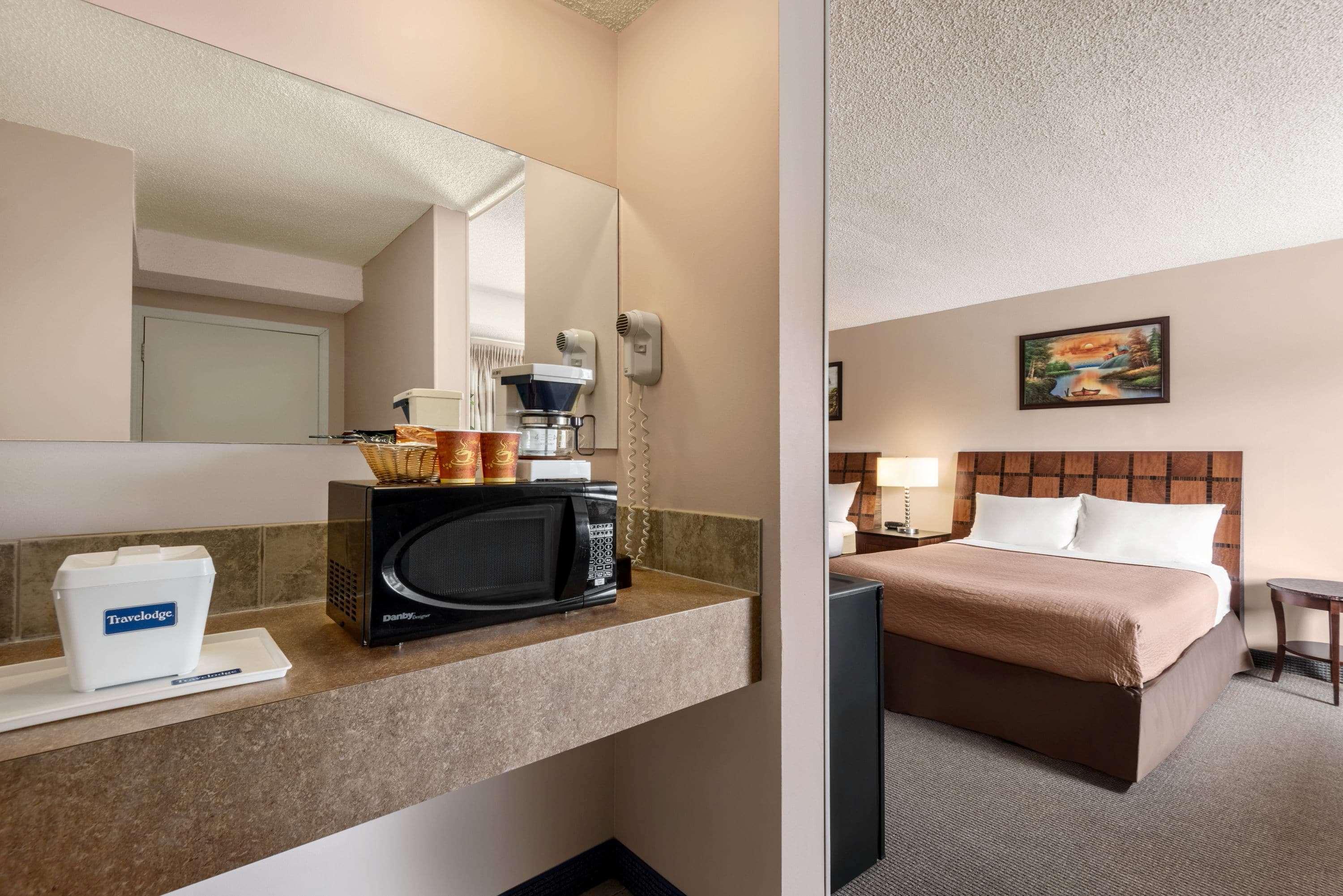 Travelodge By Wyndham Swift Current Exterior foto