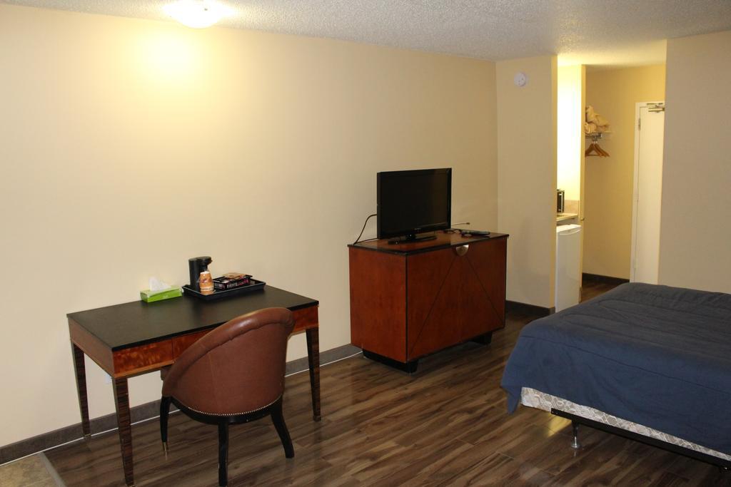 Travelodge By Wyndham Swift Current Exterior foto
