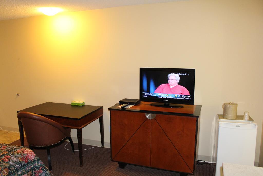 Travelodge By Wyndham Swift Current Exterior foto