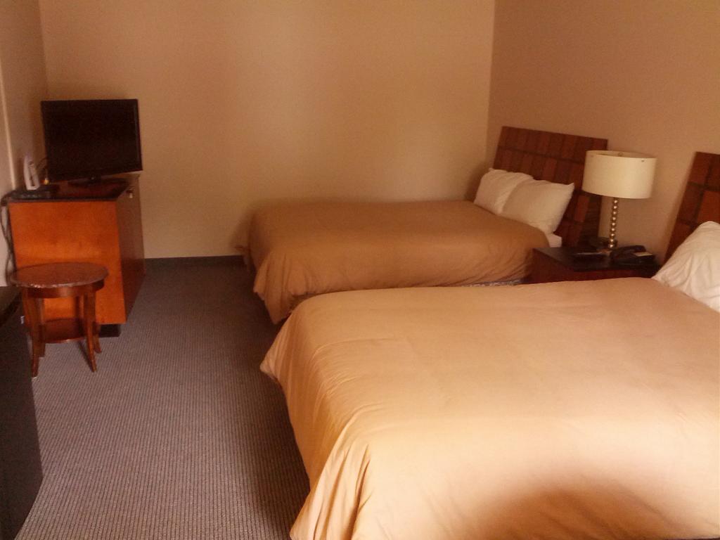 Travelodge By Wyndham Swift Current Exterior foto